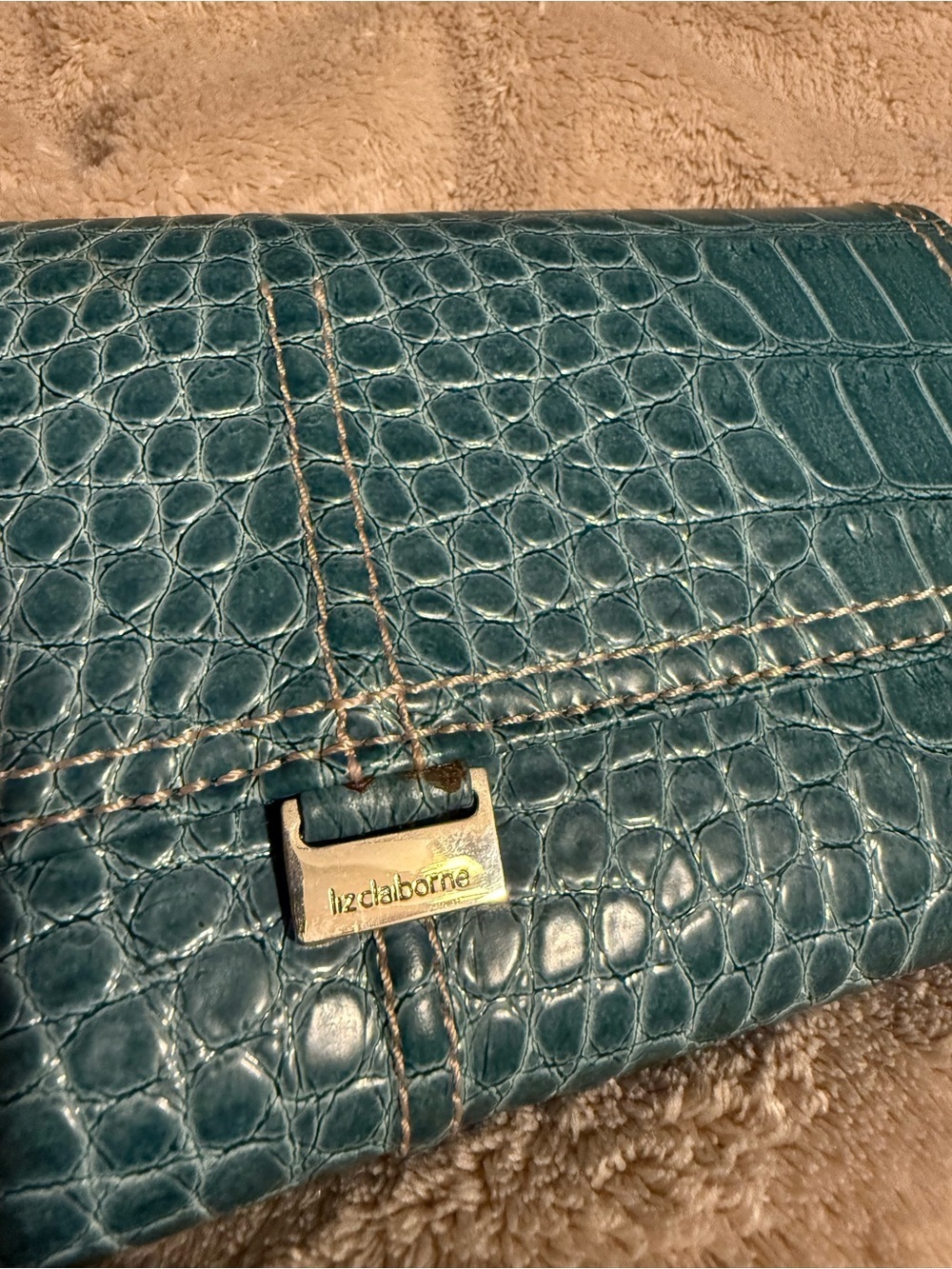 Liz Claiborne Teal Croc-Embossed Leather Wallet Clutch - Picture 4 of 6